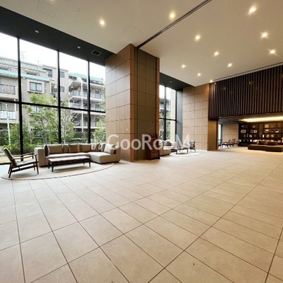 
						ロイヤルパークス赤羽ノース 共用部6