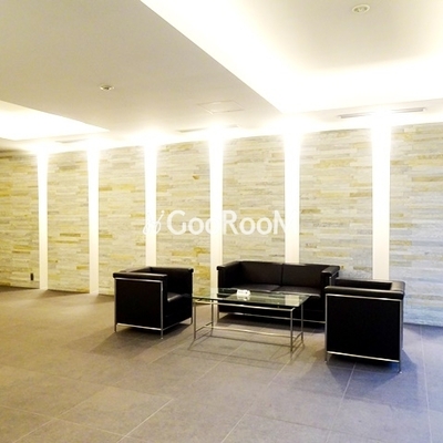 
						プレノ清澄庭園  ロビー