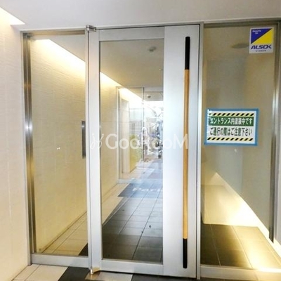 
						パークアクシス亀戸中央 入口2