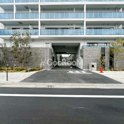 
						オアーゼ日暮里レジデンス 外観