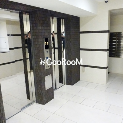 
						パークハビオ渋谷 エレベーターホール