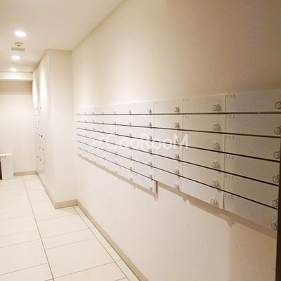 
						ソアラノーム大岡山 郵便受け