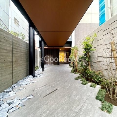 
						ザ・パークハビオ人形町レジデンス アプローチ