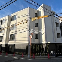 クレアティフ駒澤大学前