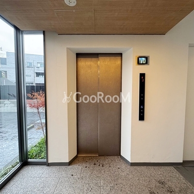 
						スタンズ柿の木坂 EV