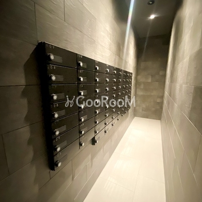 
						トラディス赤塚 郵便受け