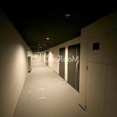 
						トラディス赤塚　内廊下