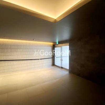 
						トラディス赤塚　エントランス