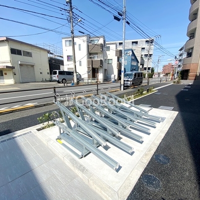 
						トラディス赤塚　駐輪場