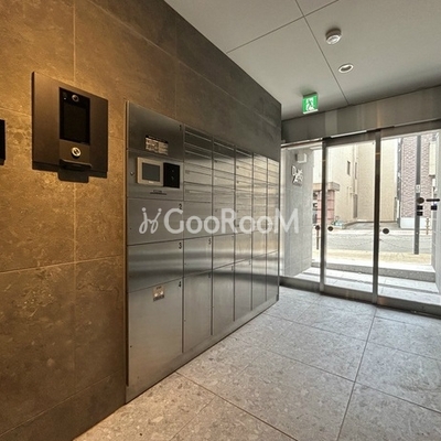 
						プレール・ドゥーク赤塚 エントランス