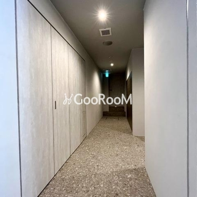 
						ワンルーフレジデンス新御徒町 内廊下2