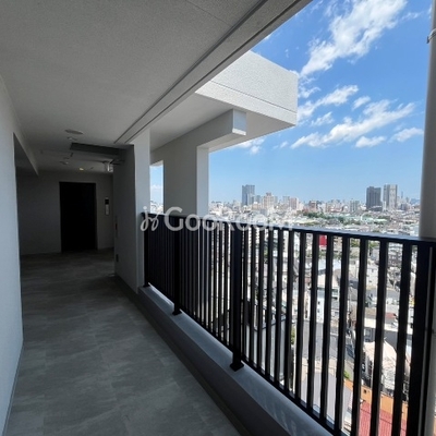 
						クレストコート東中野 廊下