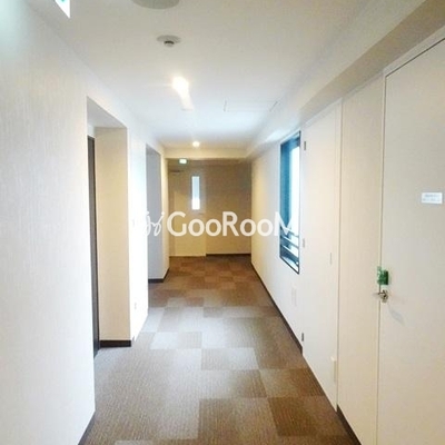 
						オーキッドレジデンス渋谷富ヶ谷 内廊下