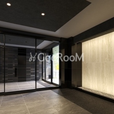 
						コンフォリア・リヴ大崎 エントランス