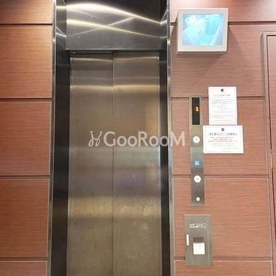 
						レジディア新御徒町Ⅱ エレベーター