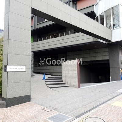 
						富ヶ谷スプリングス エントランス