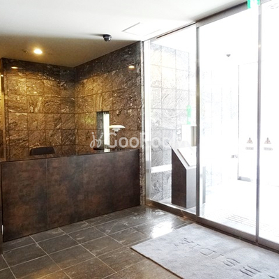 
						レジディア西麻布  共用部分2