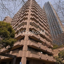 城山トラストコート