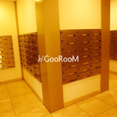 
						カテリーナ三田タワースイート 共用部2