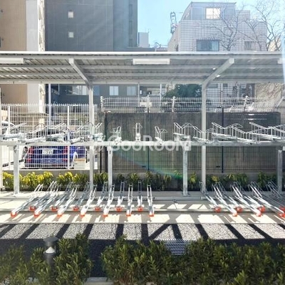 
						ラティエラ四谷 外観・共用部 写真12