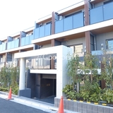 プレジリア柿の木坂