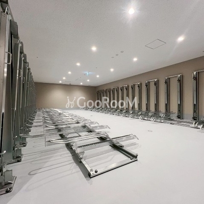 
						駐輪場