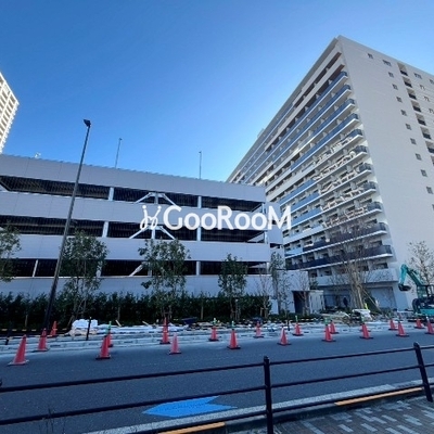 
						ロイヤルパークス有明の外観3