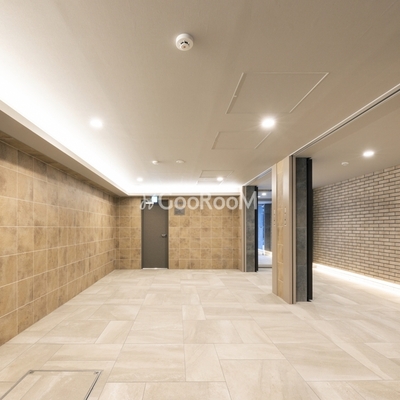 
						ベルシード板橋本町プレミア2 ロビー3