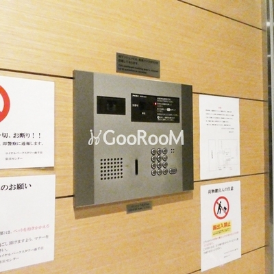 
						オートロック