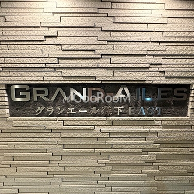 
						看板