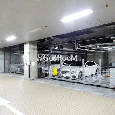 
						大崎ウエストシティタワーズ　駐車場